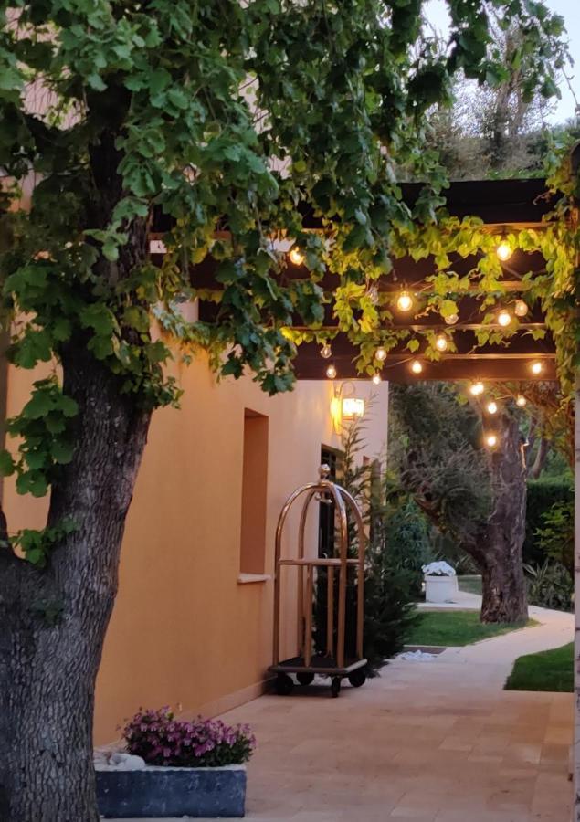 Maison Prestige Saint Tropez By Roberto Geissini Grimaud Exteriér fotografie